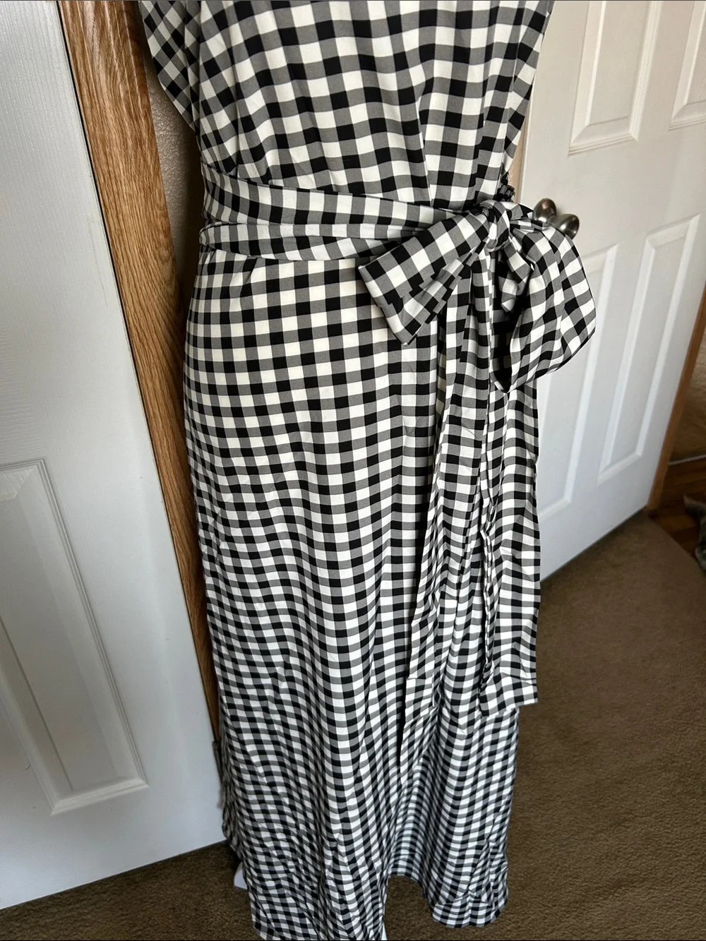 GINGHAM Black and White Maxi Dress with Waist Tie - Picture 6 of 10